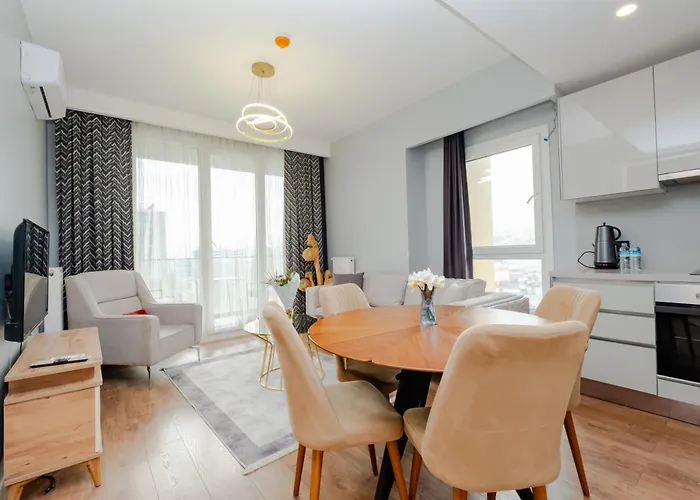 Lux Residence 1 Room 1 Saloon