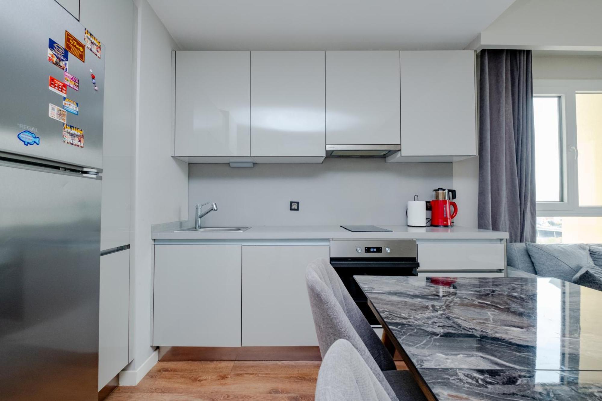 Lux 1 1 Saloon Apartment *