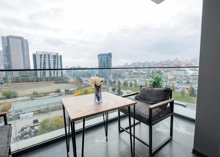 Lux Residence 1 Room 1 Saloon
